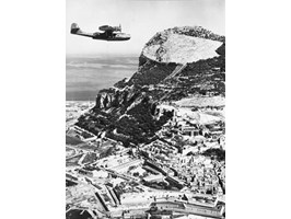 Wojenny Gibraltar i jego okręty