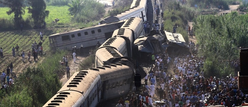 Egipt. 36 zabitych i ponad stu rannych w wypadku kolejowym