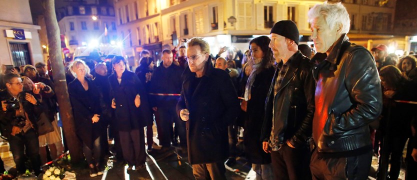 Paryżanie zbierają się mimo ostrzeżeń policji