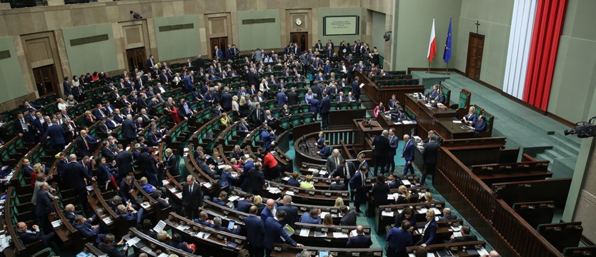 Sejmowy spór o Tuska