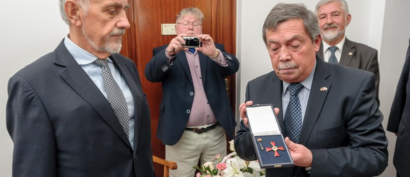 Medal dla Marka Tałasiewicza