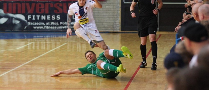Futsal. Remis zero-czwórki