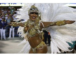 Karnawał w Rio de Janeiro pełen barw