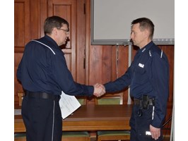 Komendant nagrodził policjantów
