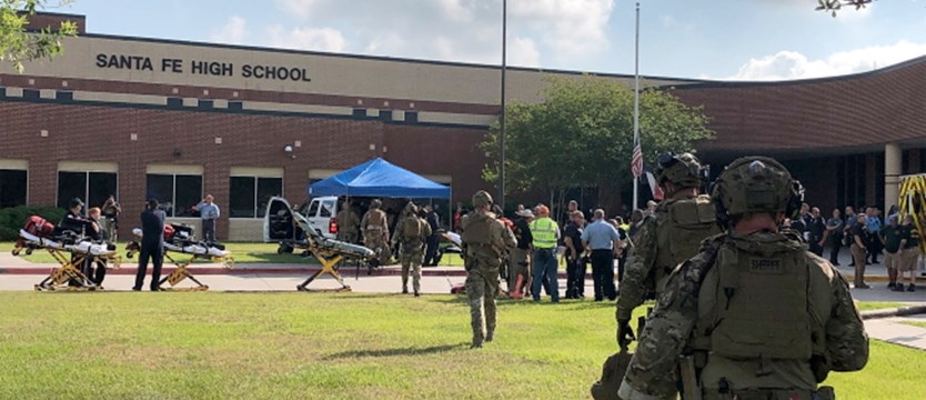Uczeń strzelał w szkole w Teksasie. Są zabici i ranni