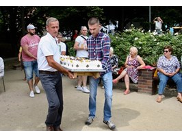 Dwa torty na urodziny Szczecina