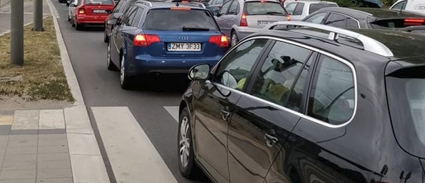 Zderzenie trzech samochodów na Gdańskiej