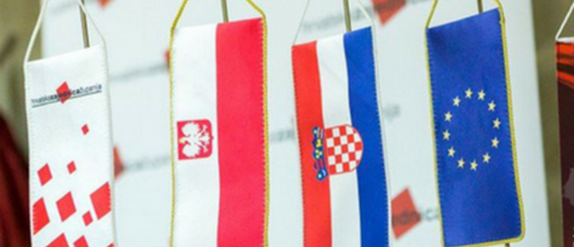 Nieznośni turyści. Polska ambasada w Chorwacji nie wytrzymała