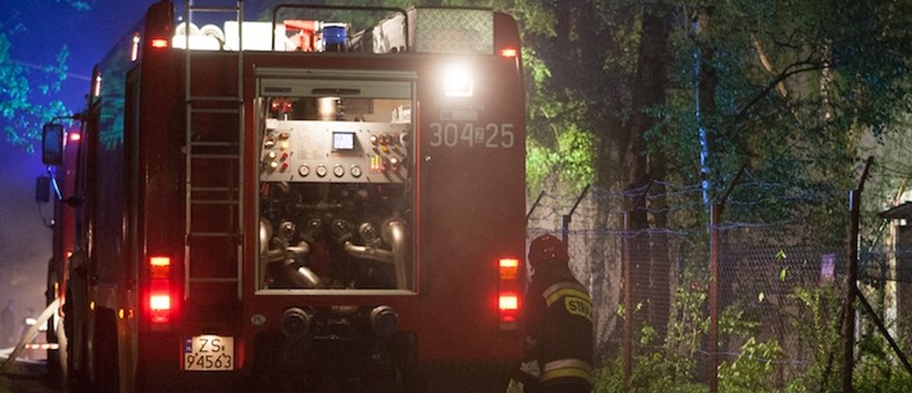 Pożar w Daleszewie. 1 osoba nie żyje, 6 ewakuowanych