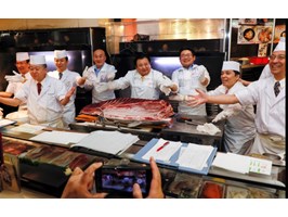 Rekordowa cena 2,7 mln euro za tuńczyka ważącego 278 kg