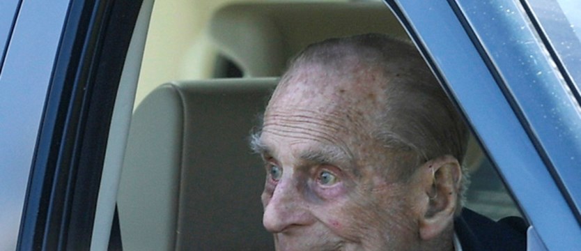 97-letni książę Filip upomniany przez policję za jazdę bez zapiętych pasów