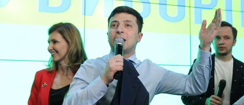 Zełenski wygrywa I turę wyborów prezydenckich na Ukrainie. W II turze spotka się z Poroszenką