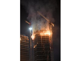 Strażakom udało się opanować pożar na budowie wieżowca The Warsaw Hub
