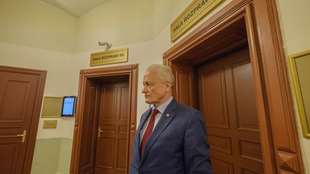 Czwarte zwycięstwo lustrowanego Jacka Piechoty