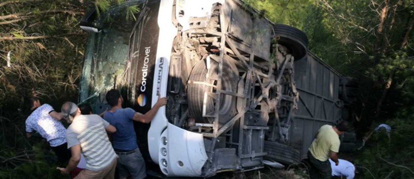 Wypadek polskiego autokaru w Turcji. Trzy osoby w stanie ciężkim