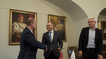 PUM inwestuje w spalarnię odpadów medycznych