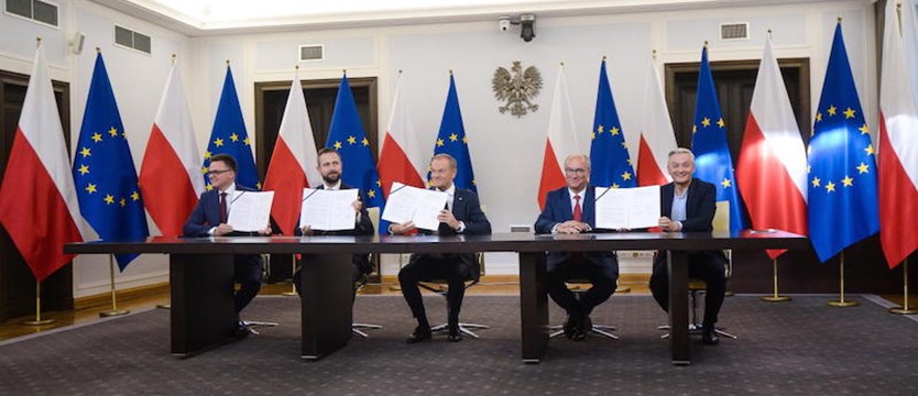 Liderzy Koalicji Obywatelskiej, PSL, Polski 2050 i Nowej Lewicy parafowali umowę koalicyjną